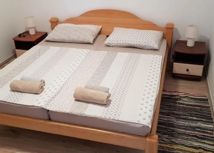 With Parking Space - 18407 Apartman