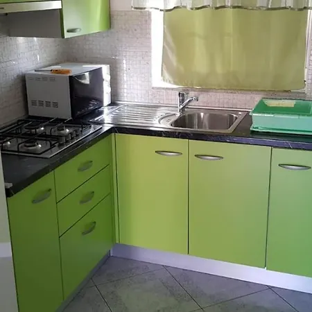 Daire With Parking Space - 18407 Vir