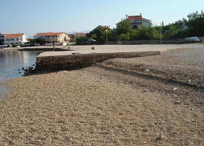 With Parking Space - 18407 Апартаменты Вир